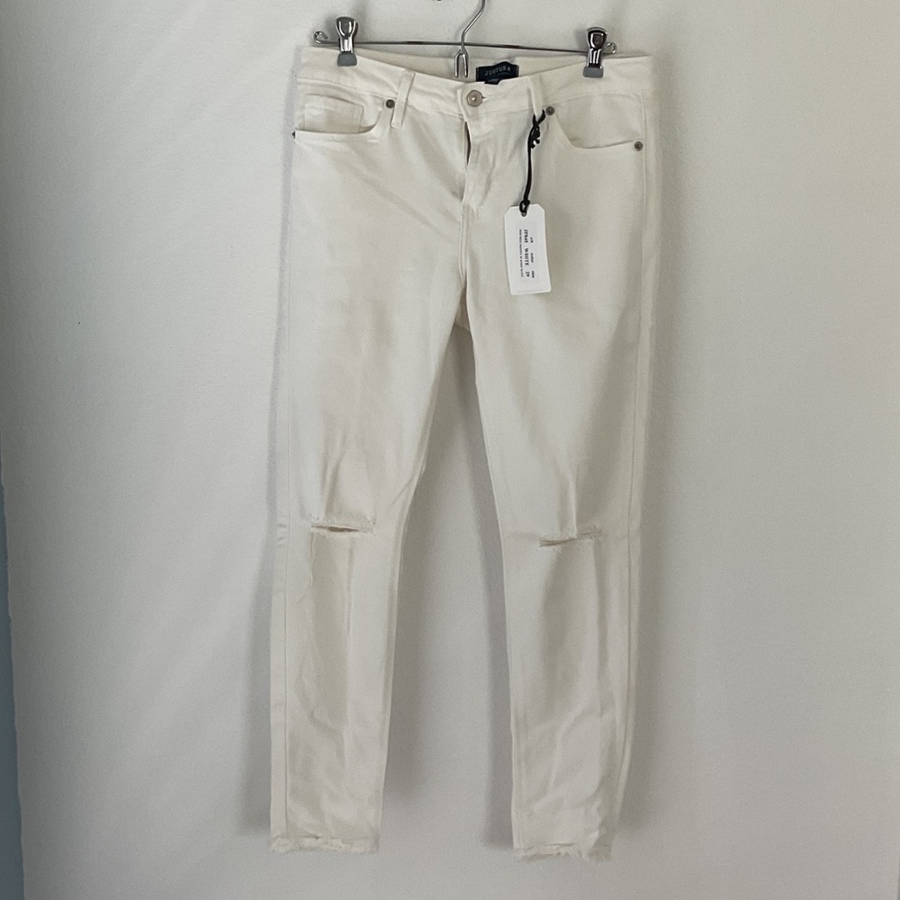 Just USA Women's Cream Skinny Jeans